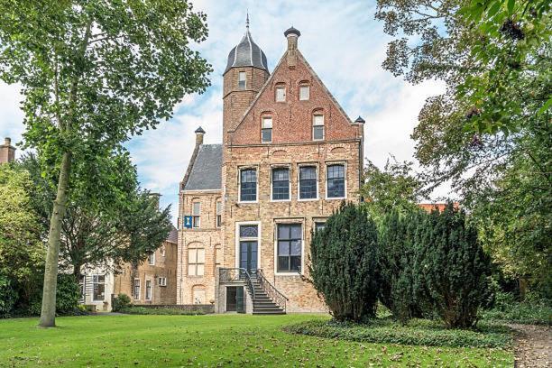 Albertine Agnes Tiny House Franeker Exteriör bild