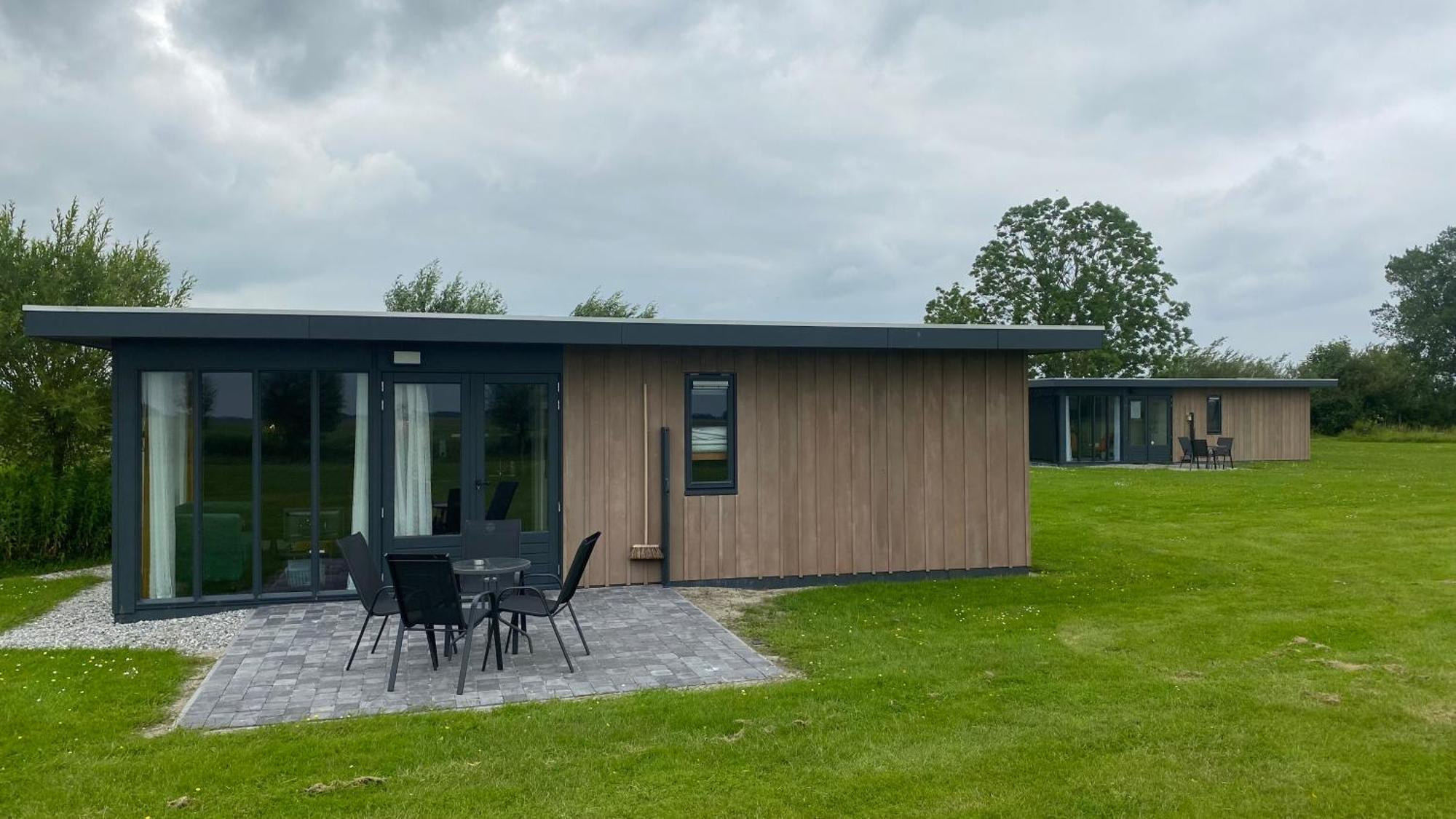 Albertine Agnes Tiny House Franeker Exteriör bild